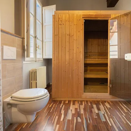 Busdraghi Luxury Feriehus Lucca